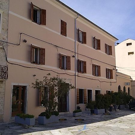 Apartments Rauch Pula Extérieur photo