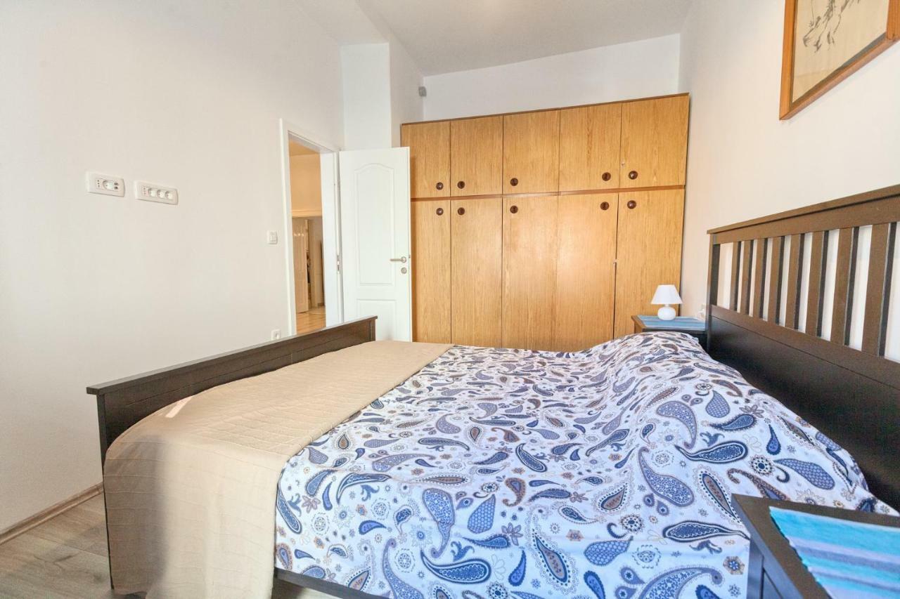 Apartments Rauch Pula Extérieur photo