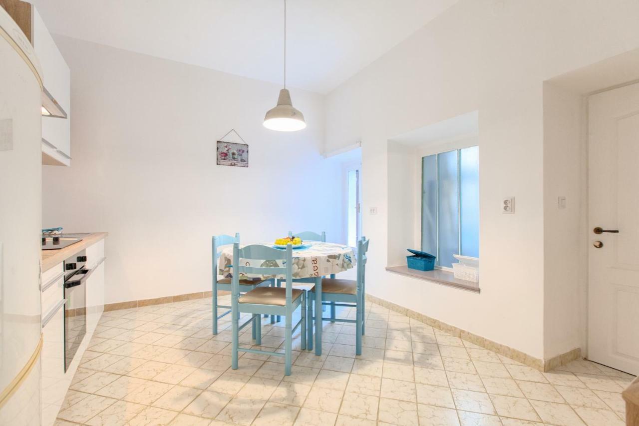 Apartments Rauch Pula Extérieur photo